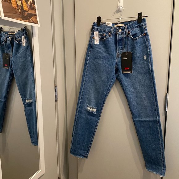 Levis athens hera Clearance